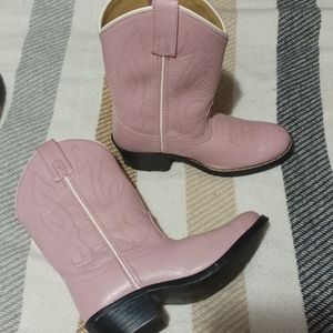 Pink cowgirl boots